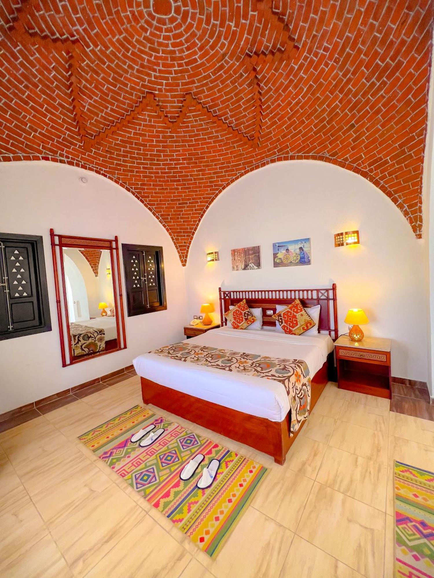 Beach Safari Nubian Resort Marsa Alam Esterno foto